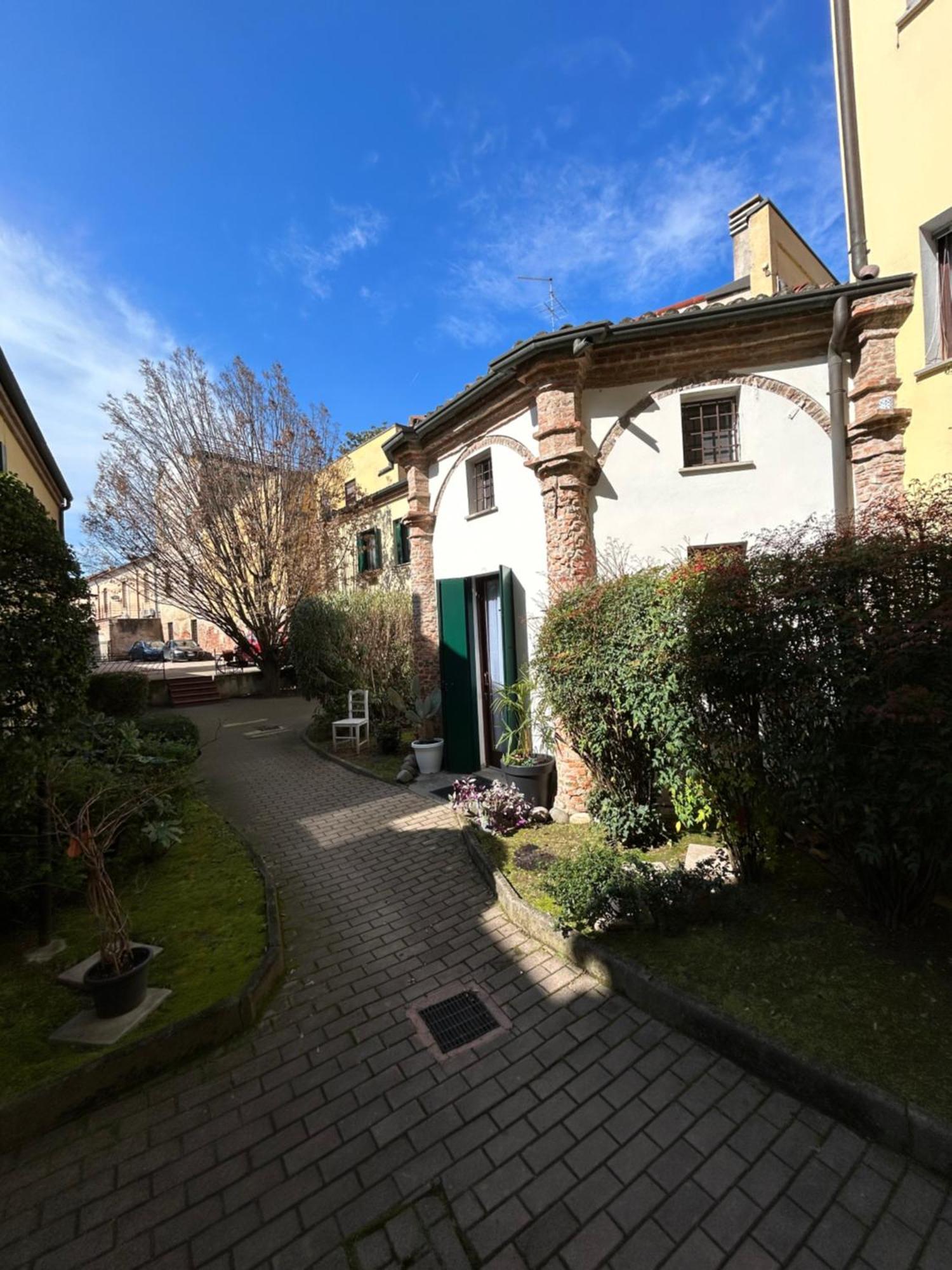Chiesetta Abside Ex Seminario -Apartment Rovigo Dış mekan fotoğraf