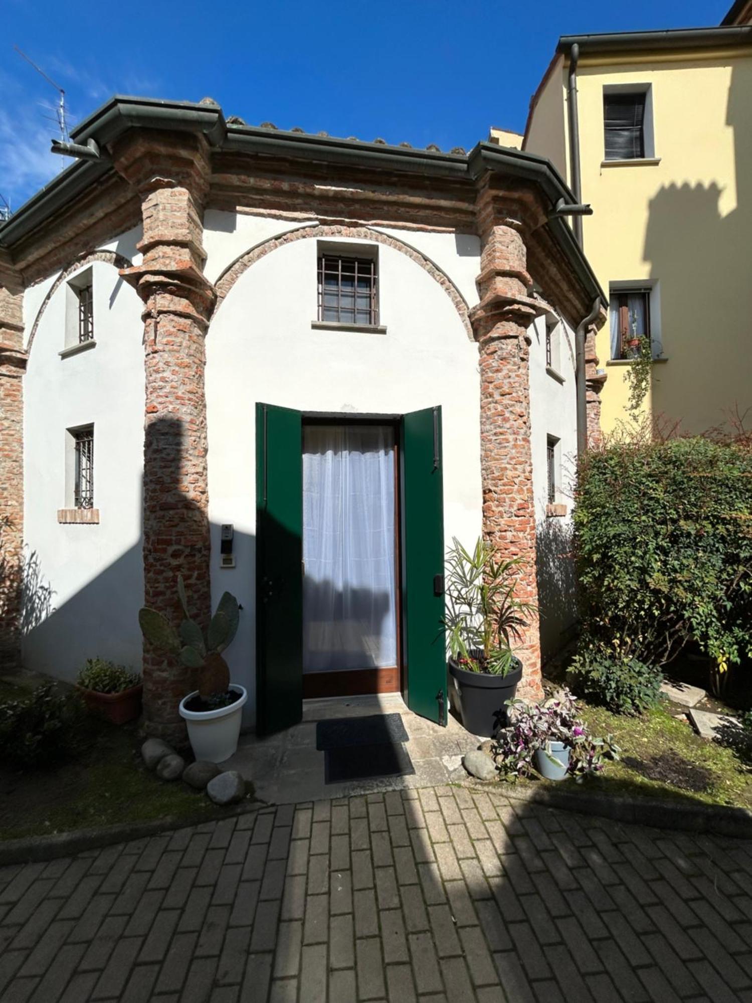 Chiesetta Abside Ex Seminario -Apartment Rovigo Dış mekan fotoğraf